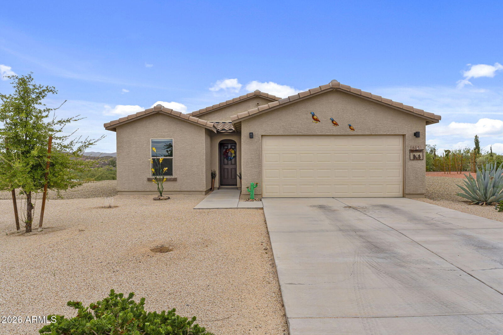 Property Photo:  615 Ringtail Road  AZ 85390 