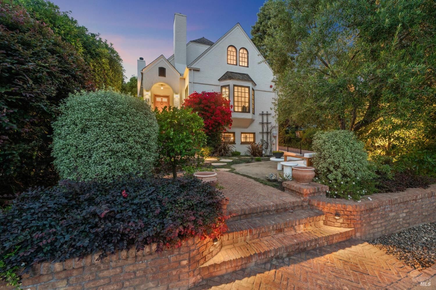 Property Photo: 83 Sunnyside Avenue CA 94941