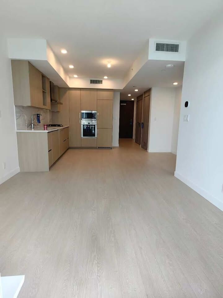 Property Photo:  13778 100 Avenue 10xx  BC V3T 0V3 