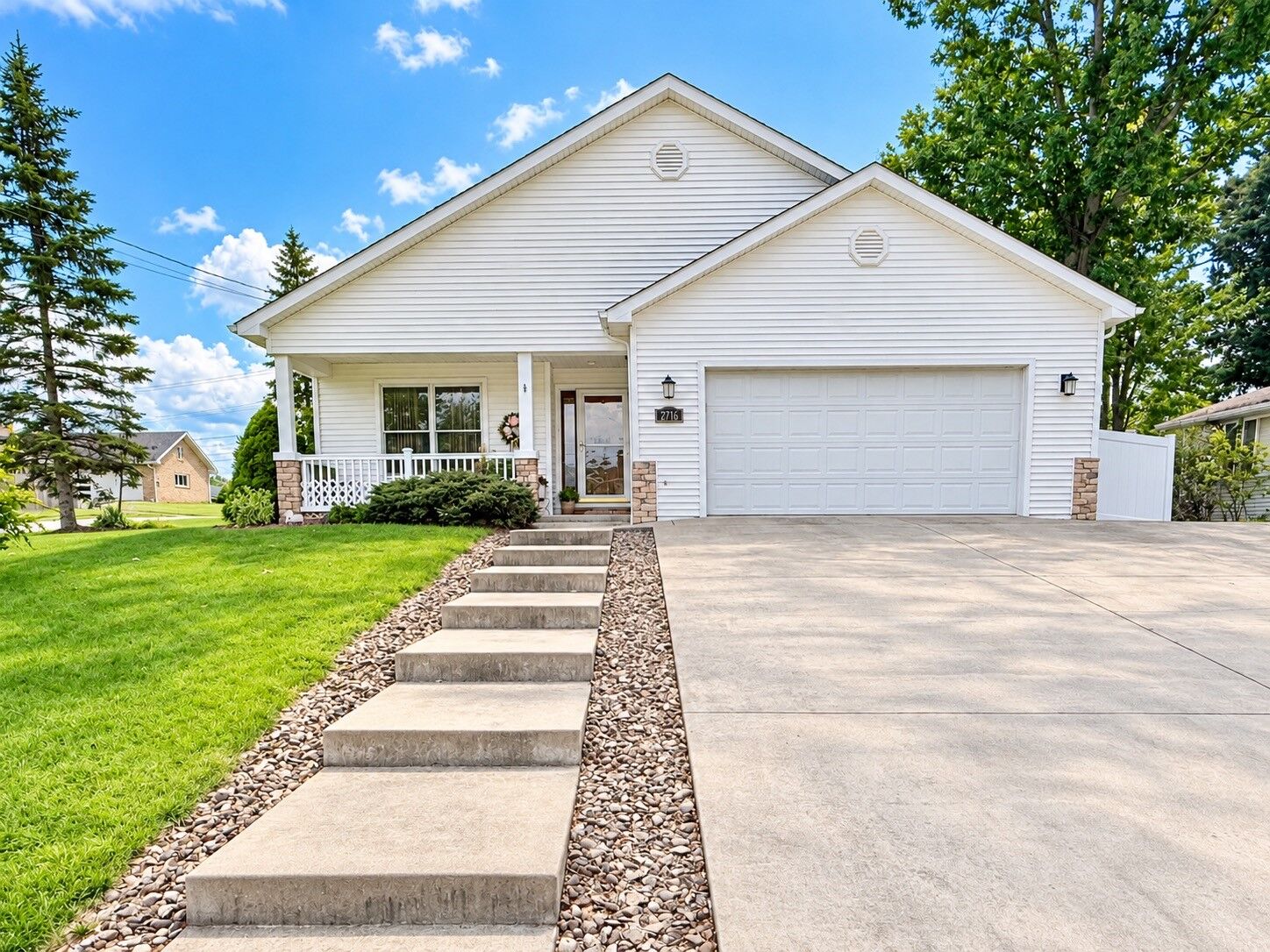 Property Photo: 2716 Magnolia St NY 13760