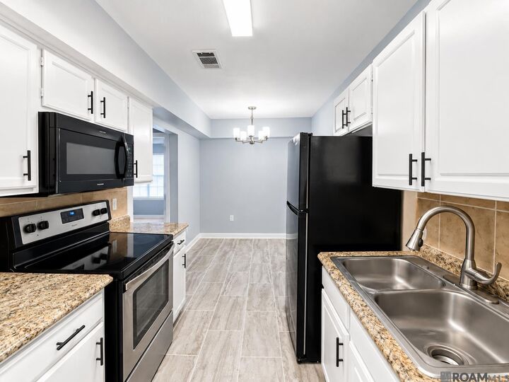Property Photo:  3482 King Bradford Dr  LA 70816 