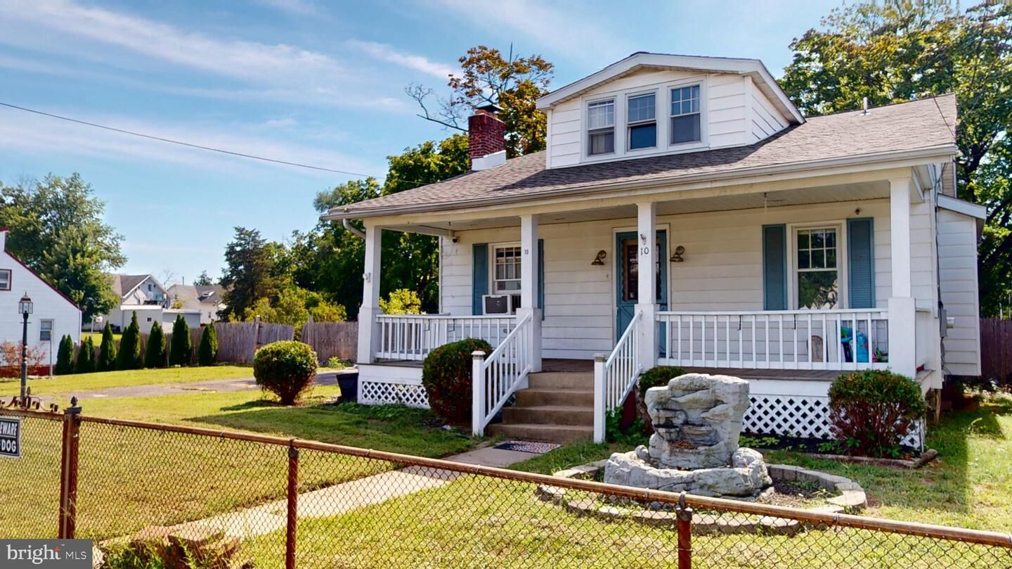 Property Photo:  10 E Batten Avenue  NJ 08012 