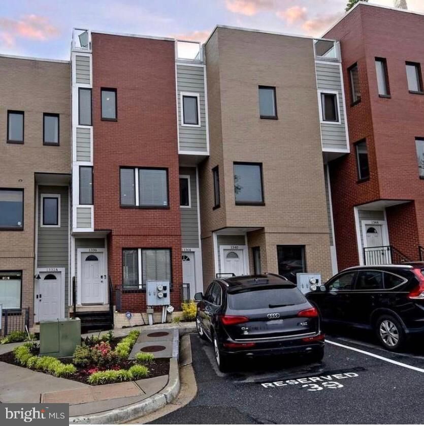 Property Photo:  1340 Talbert Court SE  DC 20020 