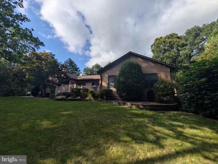 Property Photo:  23060 Piney Wood Circle  MD 20619 