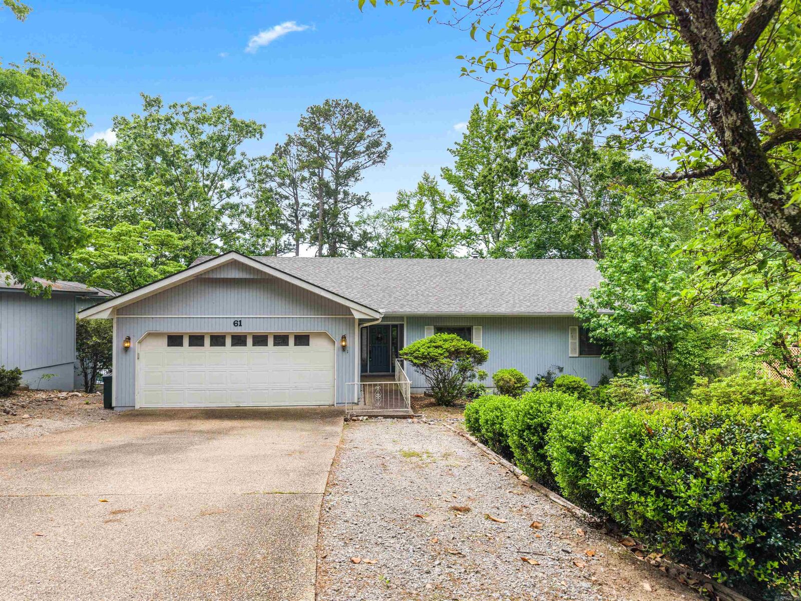 Property Photo:  61 Alicante Way  AR 71909 