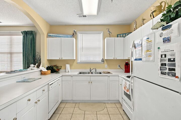 Property Photo:  5825 Catalina Dr. 1024  SC 29582 