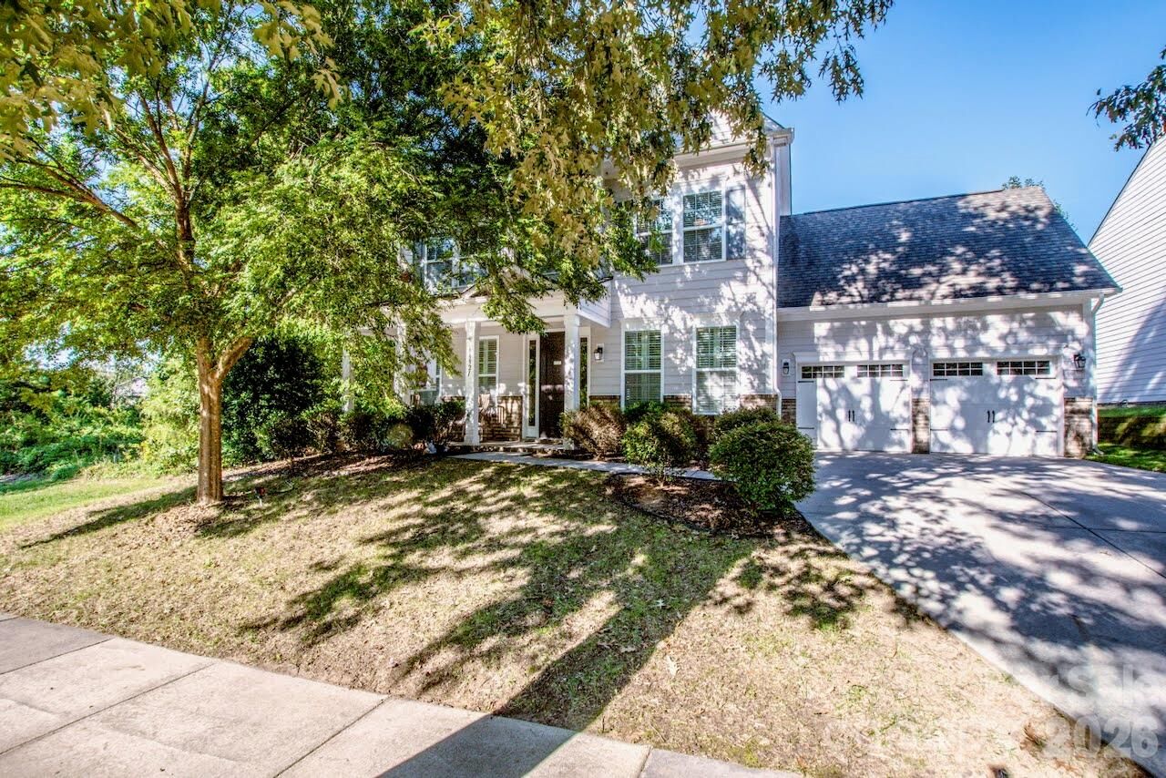 Property Photo: 19921 Wooden Tee Drive NC 28036