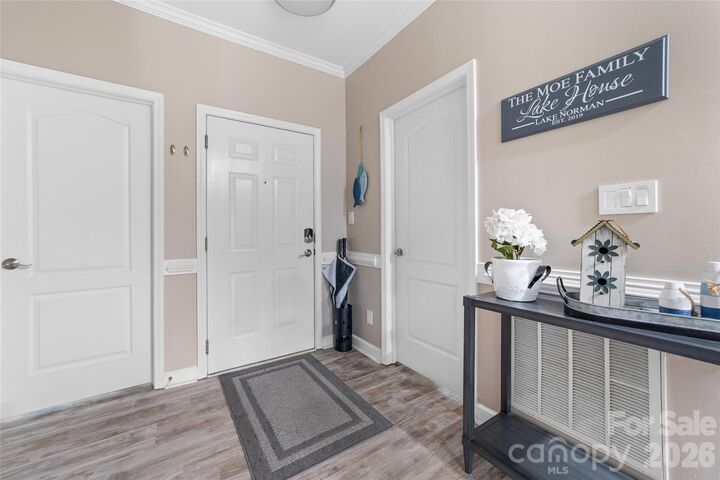 Property Photo:  18619 Harborside Drive  NC 28031 