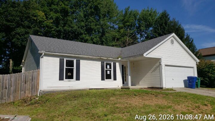 Property Photo: 112 Capital Court OH 43015