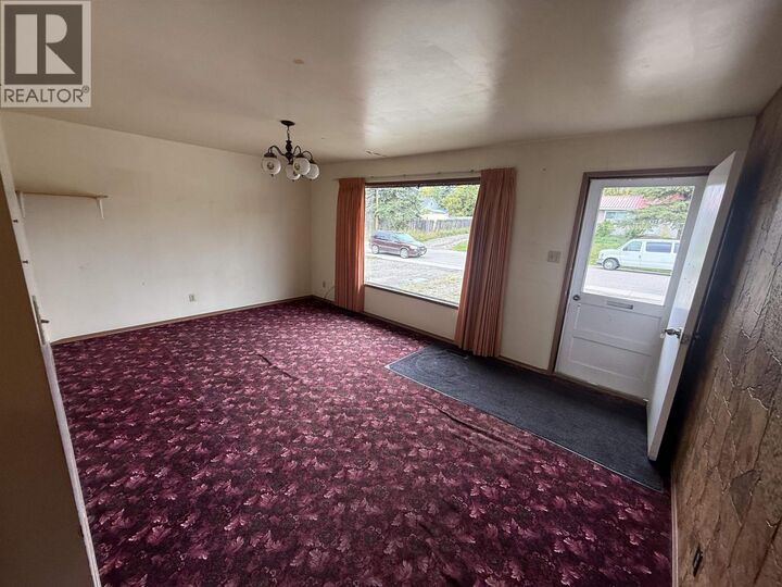 Property Photo:  9511 98A Avenue  BC V1J 1R7 