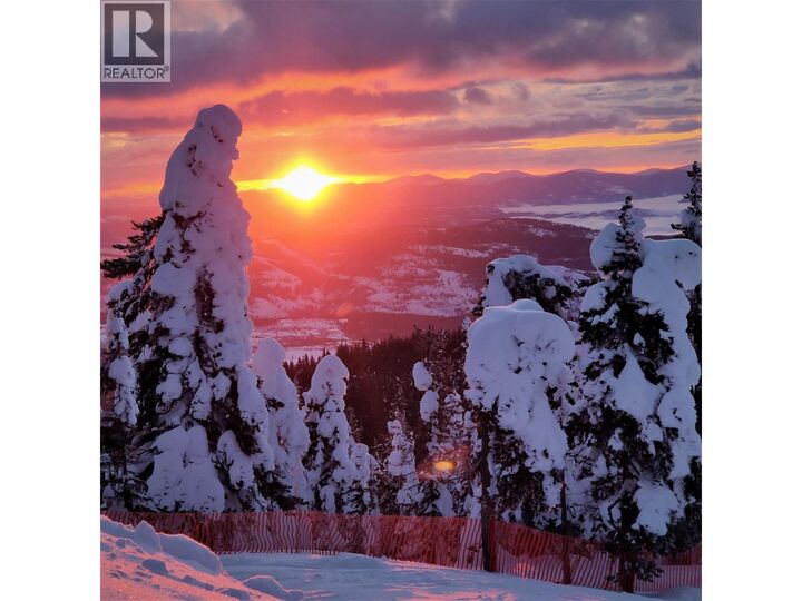 Property Photo:  300 Cougar Road  BC V0H 1T8 