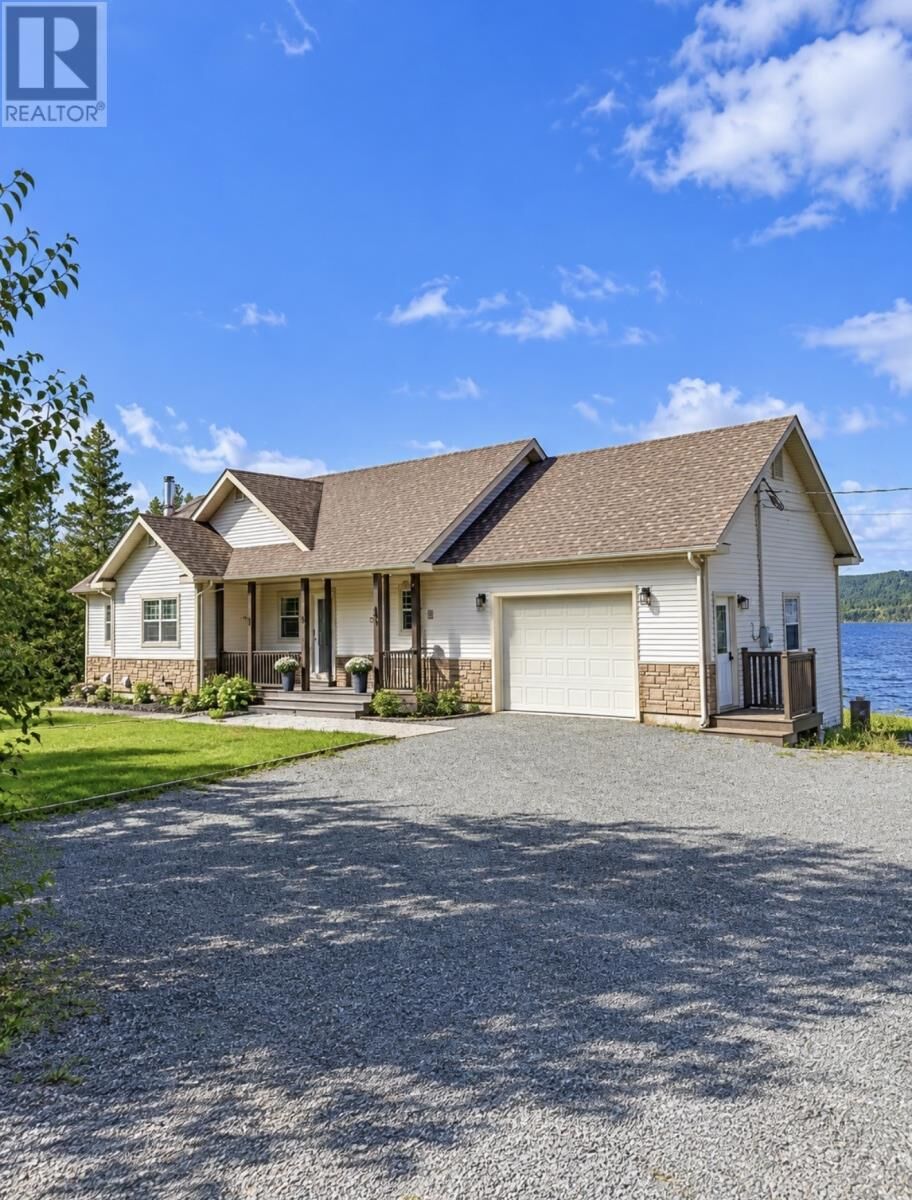 Property Photo:  1150 Random Island Road  NL A5A 3A1 