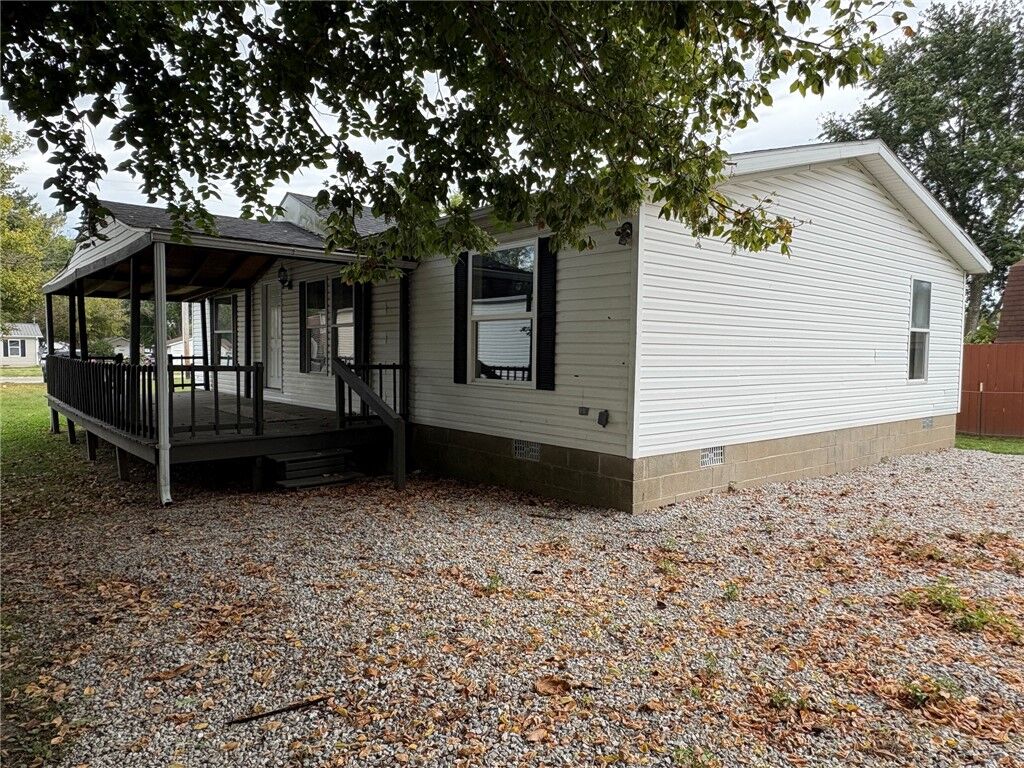Property Photo:  307 W 7th Street  IL 62458 