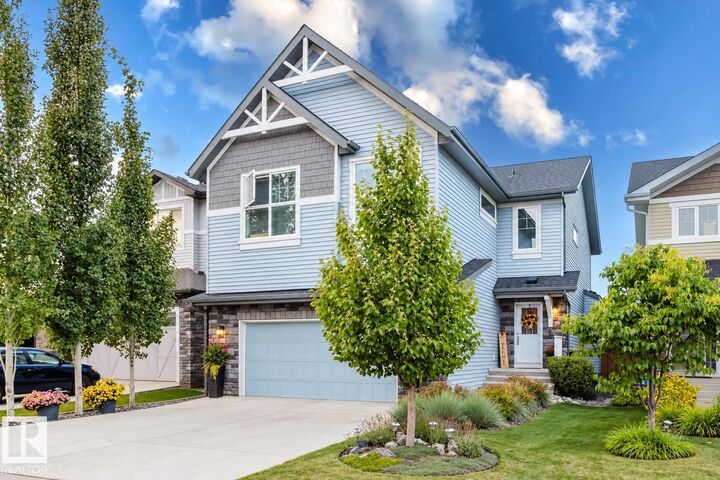 Photo de la propriété:  15820 15 Avenue SW  AB T6W 3E6 