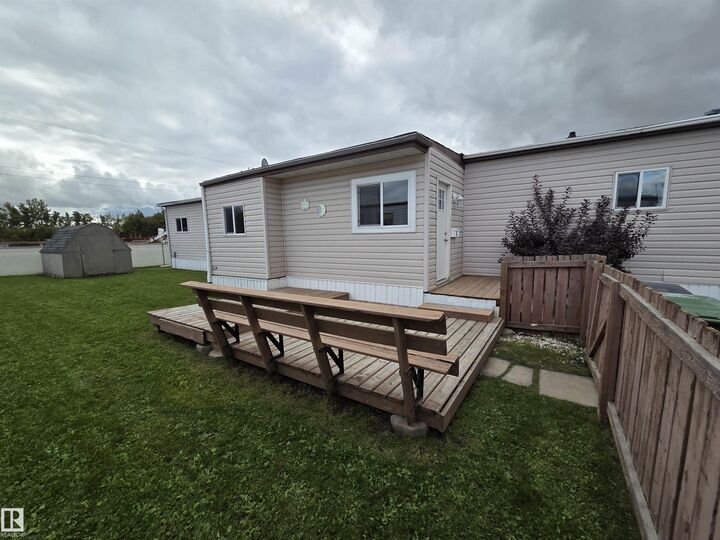 Property Photo:  5 Calmar Mobile Home Park  AB T0C 0V0 