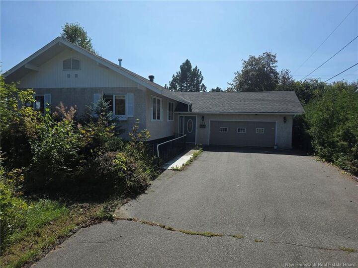 Property Photo:  141 Neil  NB E2A 3E3 