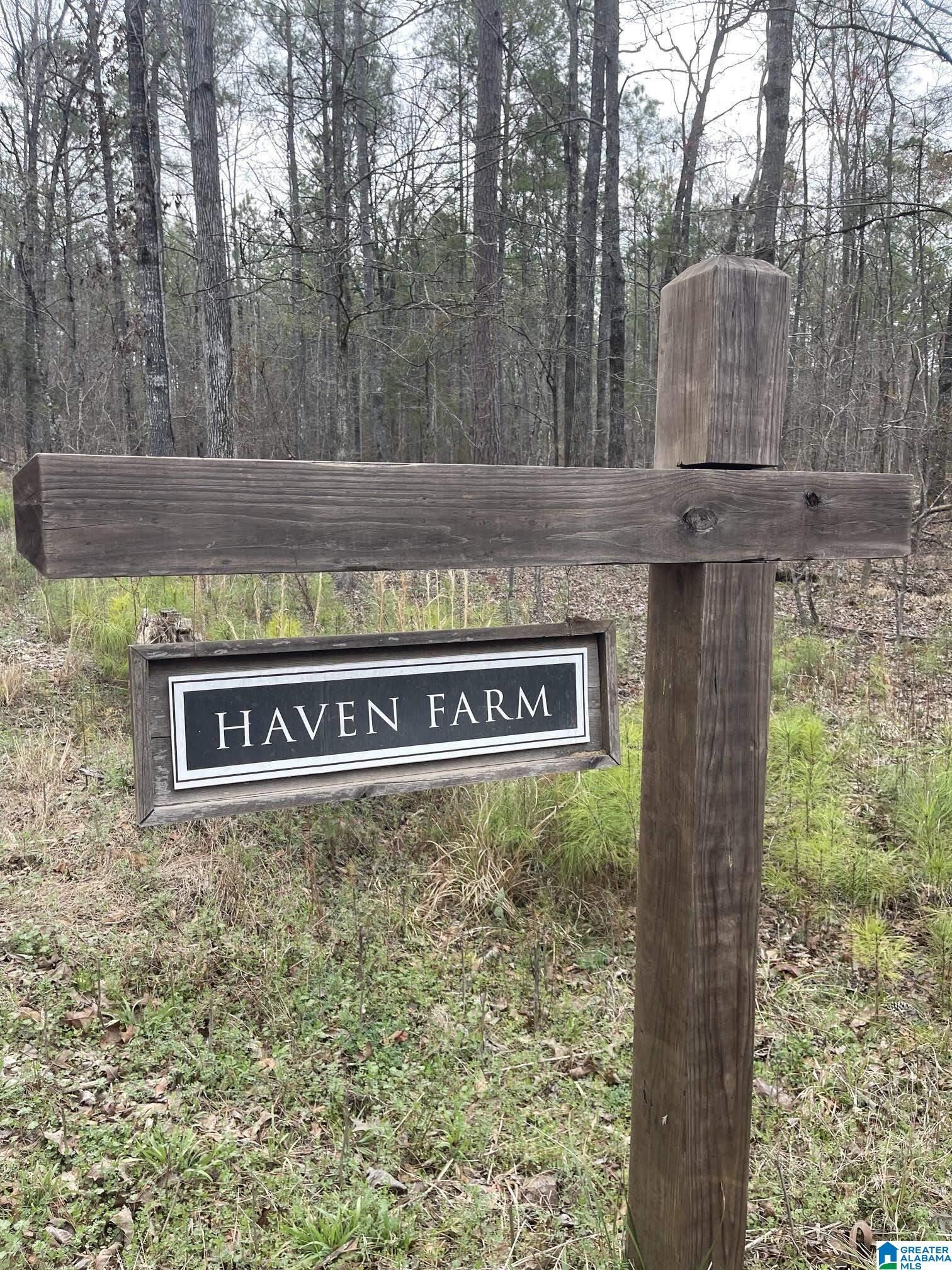 Property Photo: 752 Haven Farm Drive G AL 35051