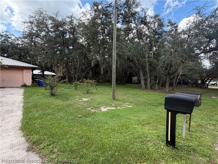 Property Photo: 1771 N Torrington Road FL 33825