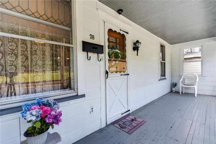 Property Photo:  78 E Diaz Avenue  PA 18240 