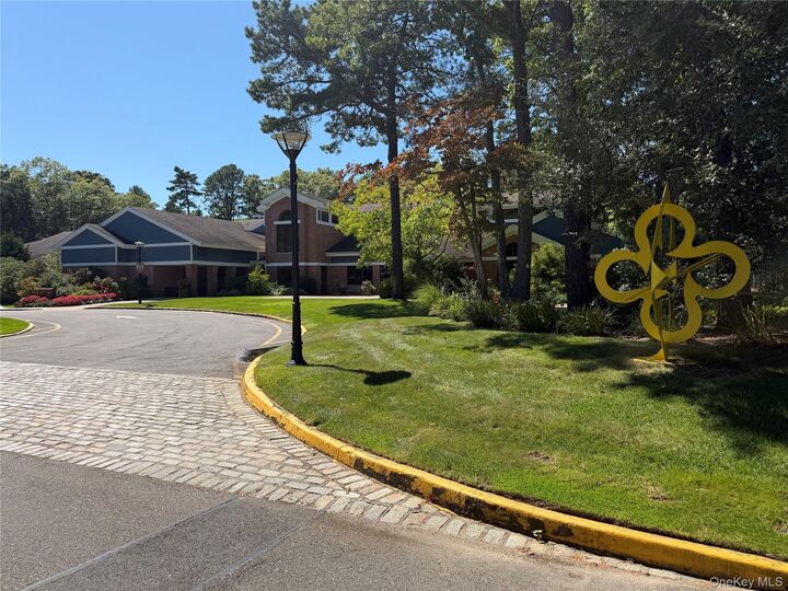 Property Photo:  7 Sagaponack Court  NY 11961 