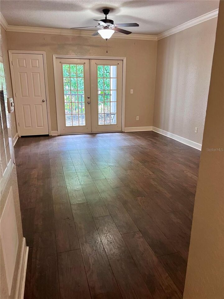Property Photo: 206 E South Street 1033 FL 32801