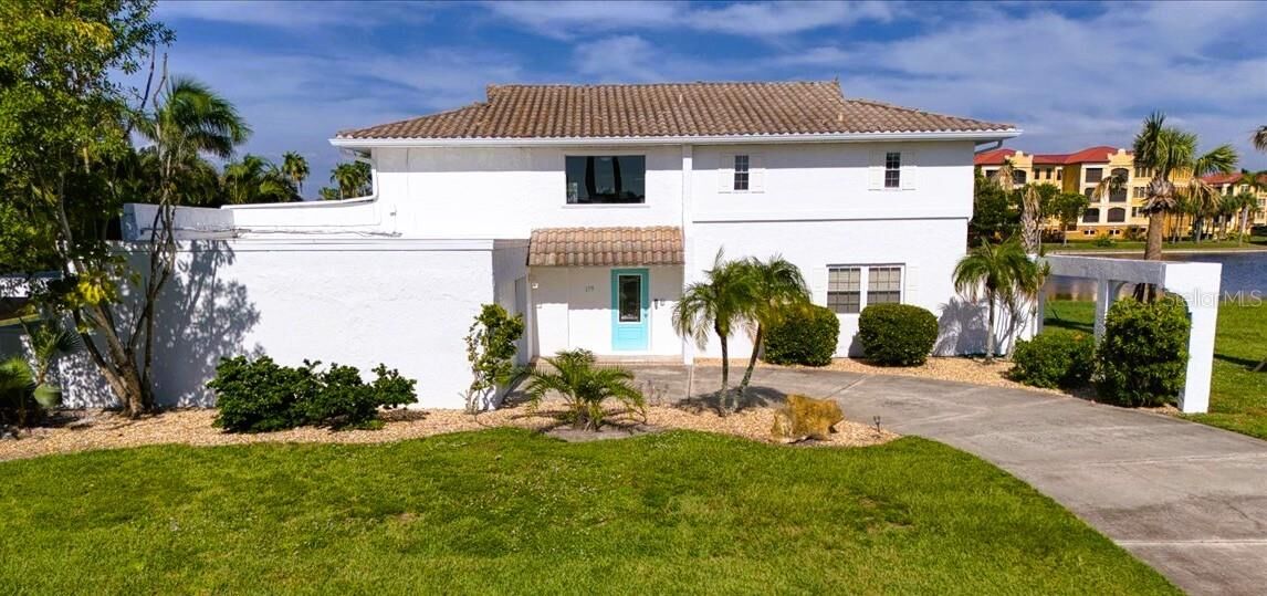 Property Photo:  175 Colony Point Drive  FL 33950 