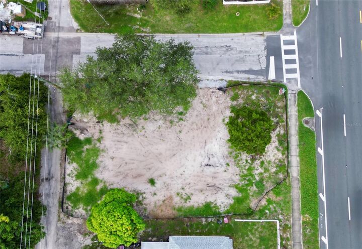 Property Photo: 5262 5th Avenue N FL 33710