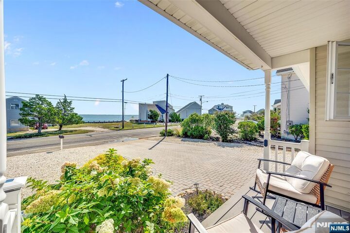Property Photo:  314 Bay Shore Drive  NJ 08005 