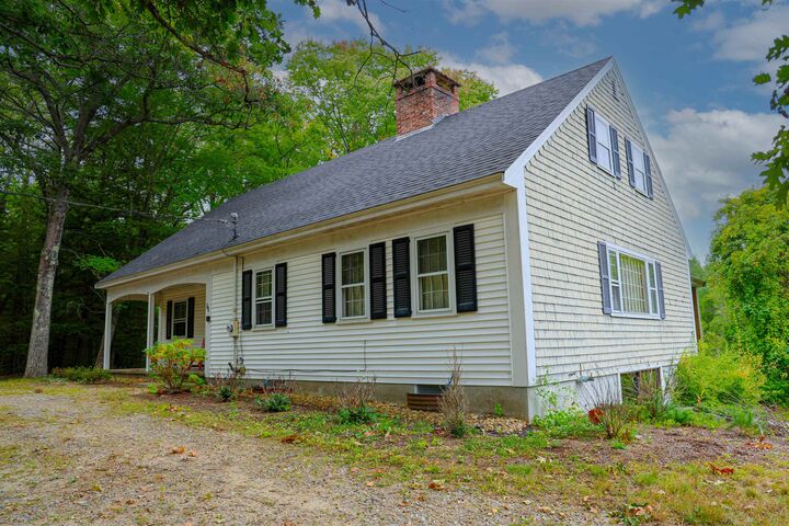 Property Photo: 27 New Road NH 03816