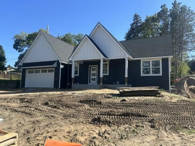 Property Photo: 692 Skillman Avenue W MN 55113