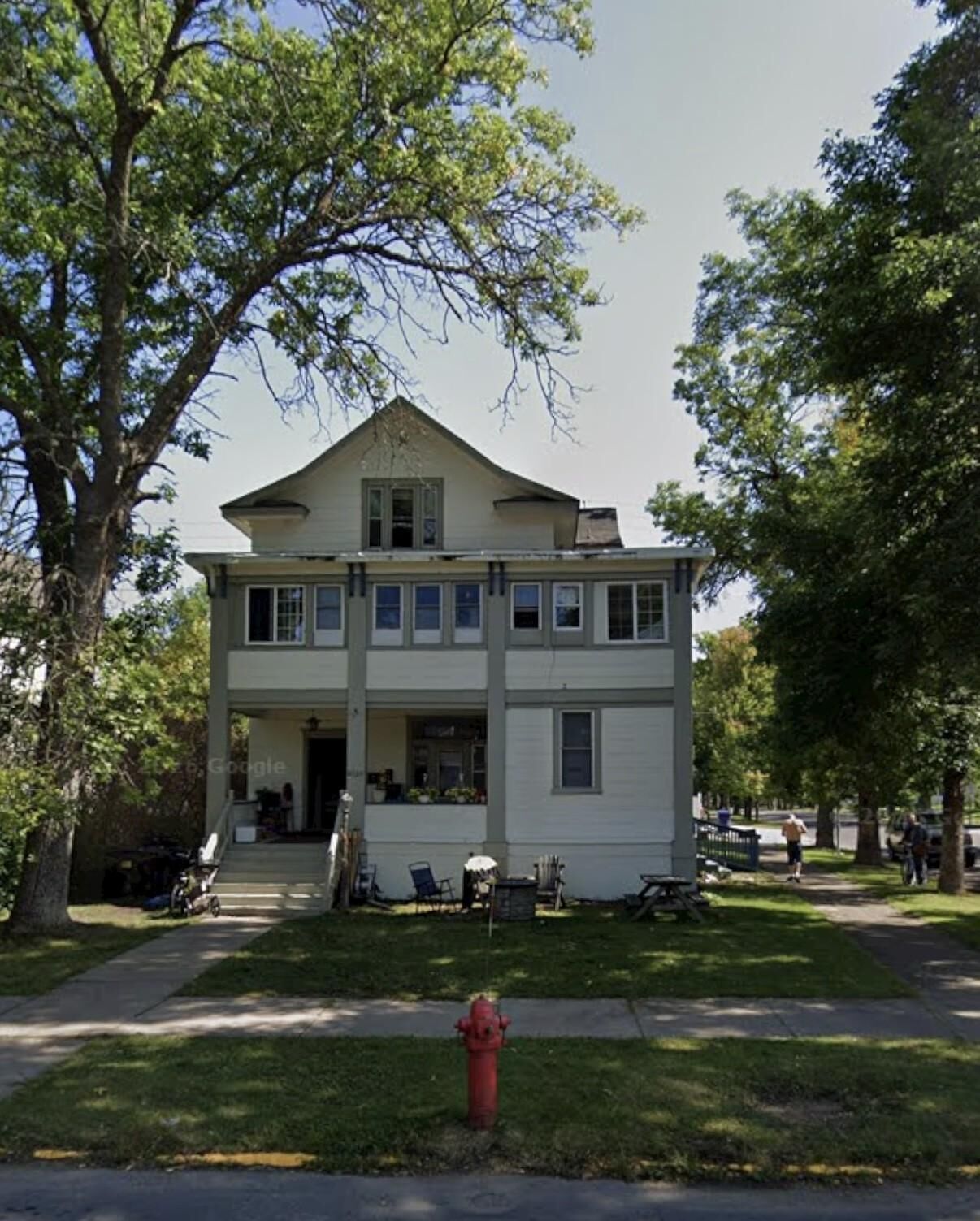 Property Photo:  2126 3rd Avenue E  MN 55746 
