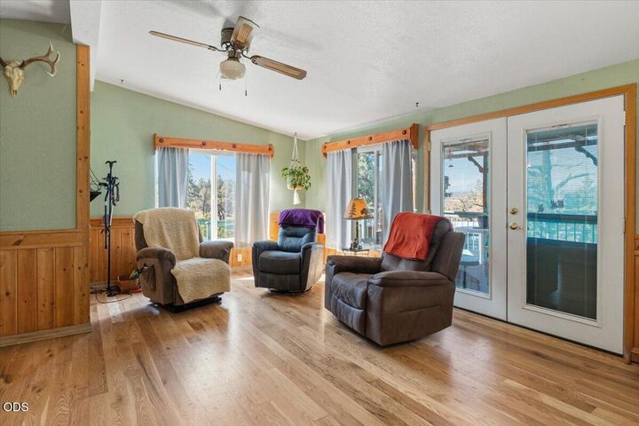 Property Photo:  8659 SW Shad Road  OR 97760 