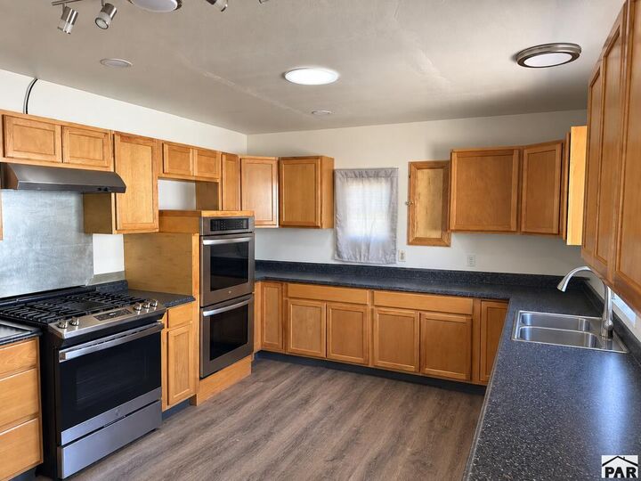 Property Photo:  422 County Rd 632  CO 81040 