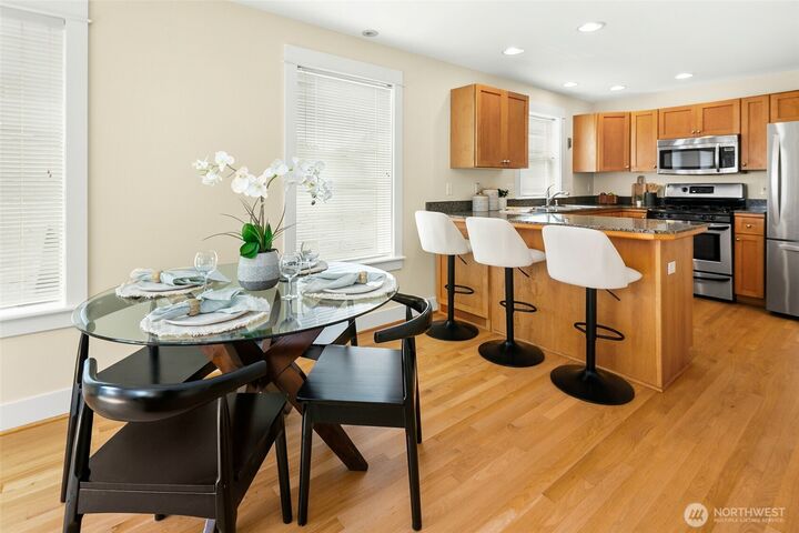 Property Photo:  350 B NW 76th Street  WA 98117 