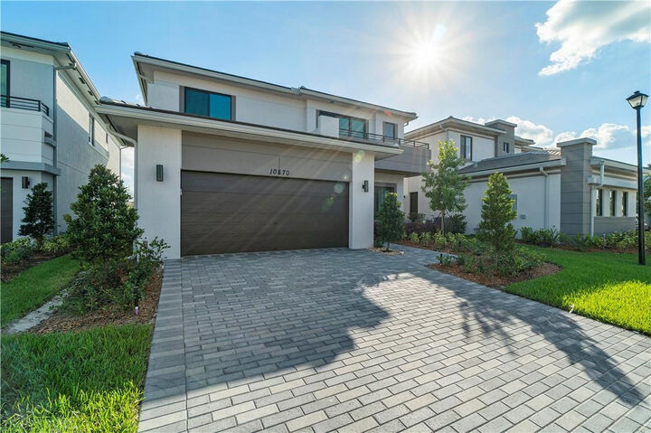 Property Photo:  10870 Oceano Way  FL 33076 