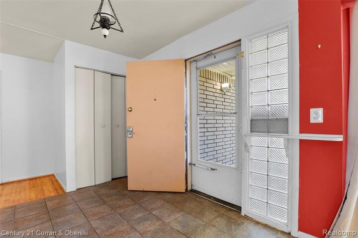 Property Photo:  704 N Inkster Road  MI 48127 