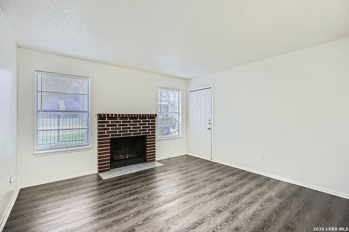 Property Photo: 3700 S Tyler St 0172 TX 75224