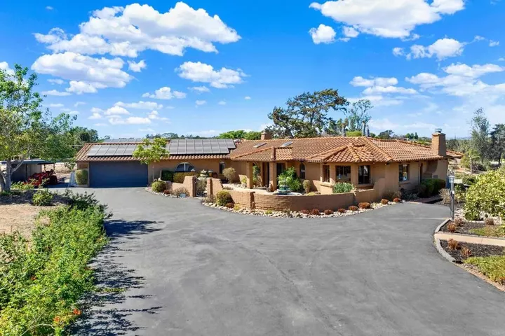 Property Photo: 4057 Ladera Vista CA 92028