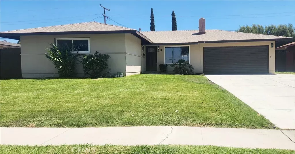 Property Photo: 360 E Rancho CA 92879