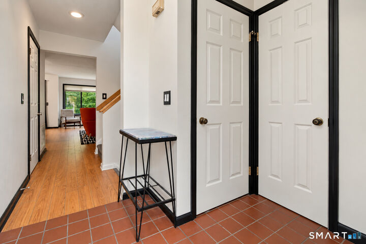 Property Photo: 900 Mix Avenue 81 CT 06514