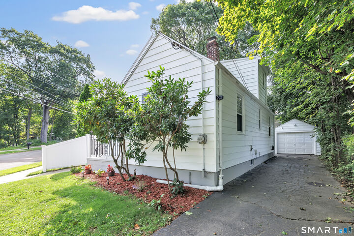 Property Photo:  40 Highview Avenue  CT 06516 