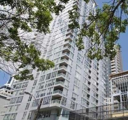 Property Photo:  40 Nepean Street 2001  ON K2P 0X5 