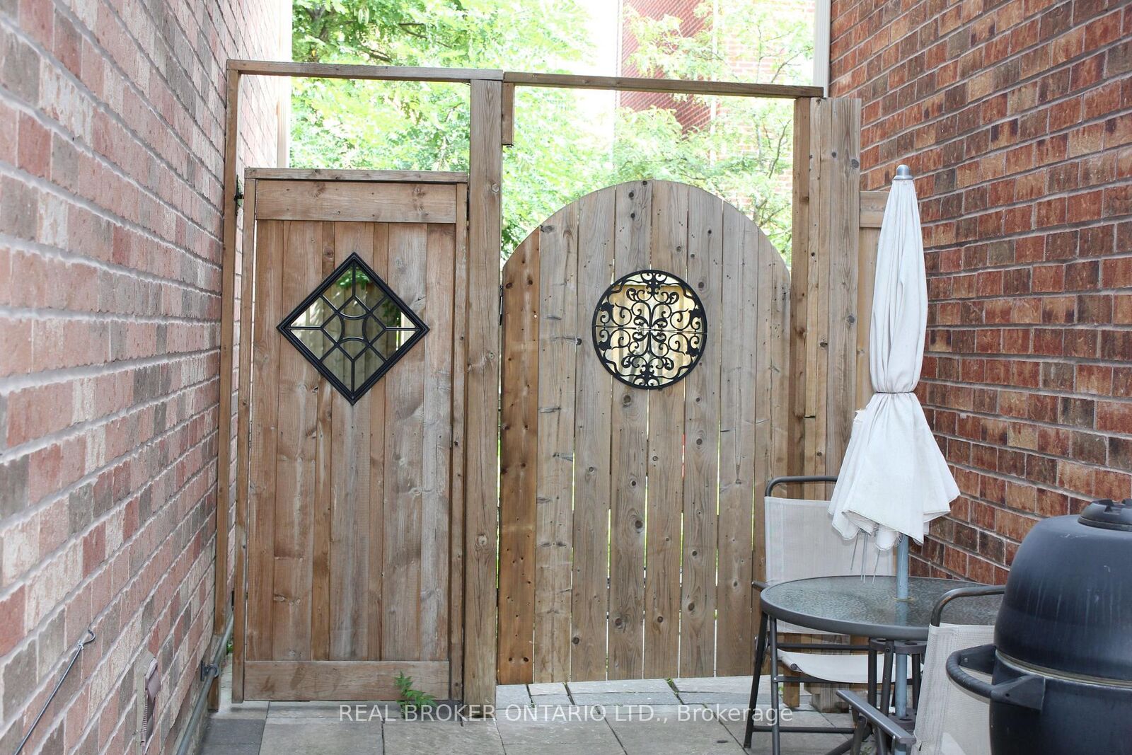 Property Photo:  151 Bob Yuill Drive Lower  ON M9M 0B1 
