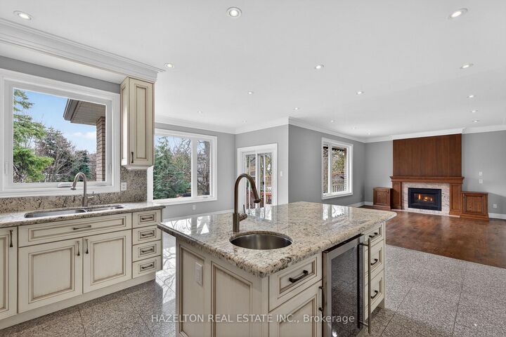 Property Photo:  173 Holmes Avenue  ON M2N 4M7 