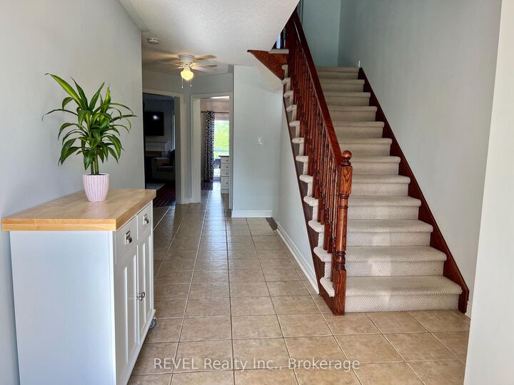 Property Photo:  18 Mackenzie King Avenue  ON L2P 0A1 