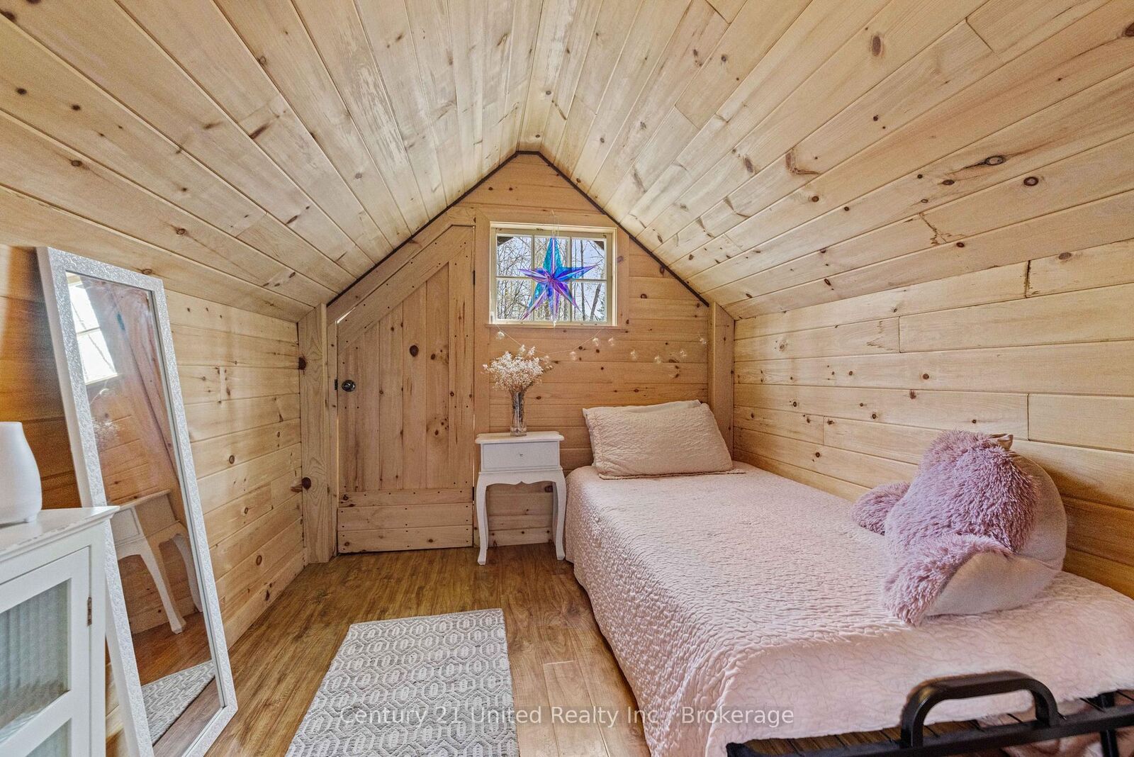 Property Photo:  11 Birch Terrace N/A  ON K0L 1J0 