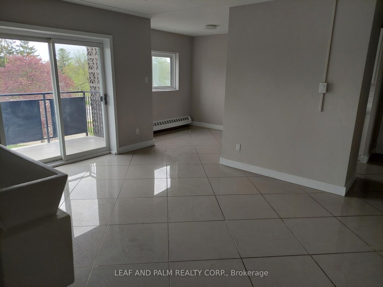 Property Photo: 591 12th Street 12 ON N4N 1W5