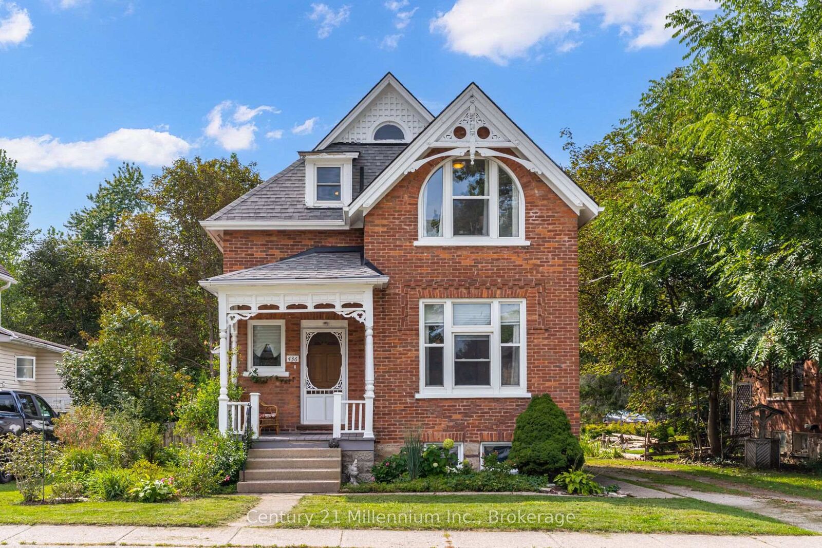 Property Photo:  436 Brown Street  ON N0H 2T0 