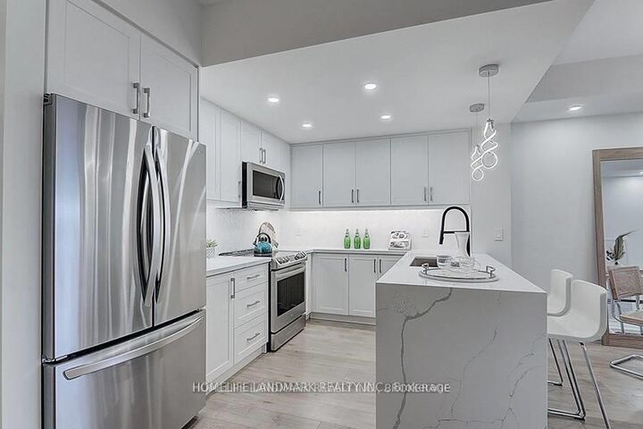 Property Photo:  8110 Birchmount Road 912  ON L6G 0E3 