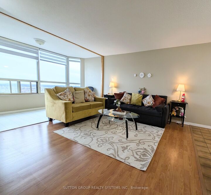 Property Photo: 400 Webb Drive 2201 ON L5B 3Z7